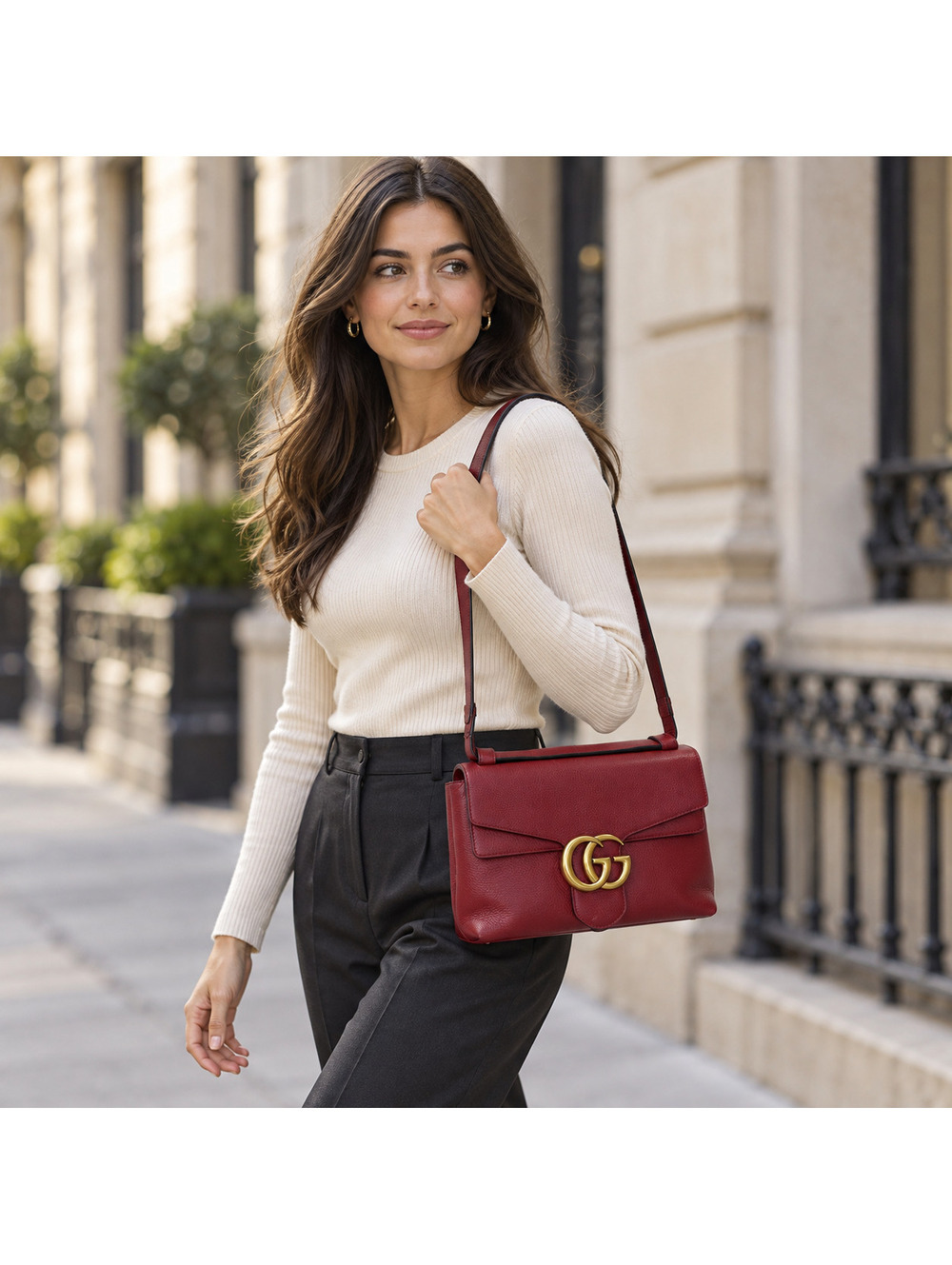Gucci GG Marmont Leather Shoulder Bag by Alessandro Michele - Picture 2 of 15